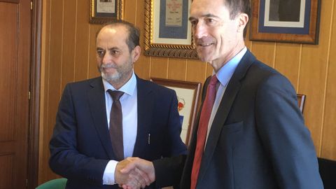 FIRMA DE CONVENIO EDP ESPAÑA Y AYUNTAMIENTO DE RIBERA DE ARRIBA