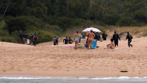 Los j�venes subsaharianos corren tras el desembarco 
