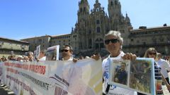 En imgenes:manifestacin y manifiesto de las vctimas del accidente del tren en Angrois