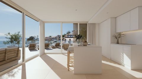 La luz predomina en esta promocin frente a la playa de Silgar