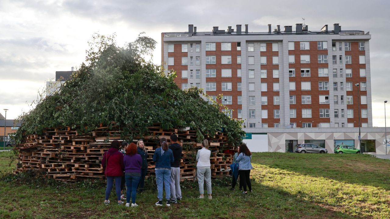 Vecinos de Montirón, en Lugo, en pie de guerra por la hoguera de San ...