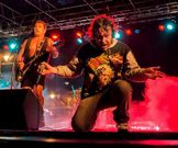 Riff Raff rindi� tributo a la m�sica del grupo AC DC en las fiestas de A Xunqueira de Cee.