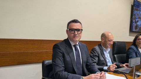 El consejero de Hacienda, Guillermo Pel�ez