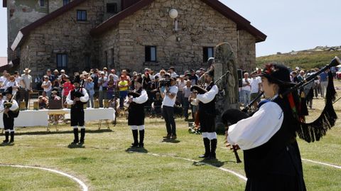 Celebracin en Manzaneda de la final del certamen celtibrico de bandas de gaitas.