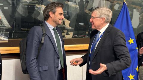 El conselleiro Diego Calvo, co coordinador europeo do corredor atlntico, Franois Bausch


