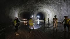 Obras realizadas en los t�neles del tren que llega al puerto exterior de punta Langosteira, realizadas durante el 2025.