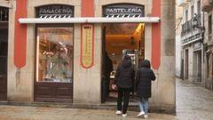 La Panader�a Fontenova despacha este domingo desde primera hora numerosos encargos�de viveirenses y vecinos de municipios cercanos