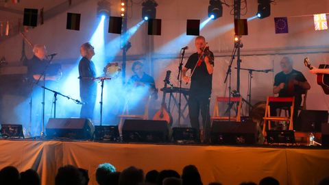 Milladoiro fue uno de los conciertos m�s destacados de la Semana Cultural de Brantuas y Ni��ns.