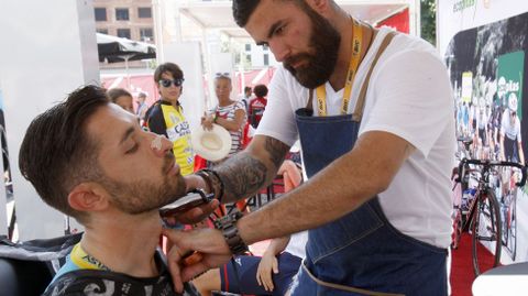 En la zona reservada los corredores pod�an, incluso, pasar por el barbero 