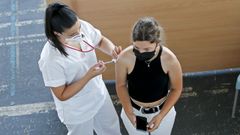 Vacunaci�n de menores 29 a�os en el recinto ferial de Pontevedra, el pasado 17 de agosto