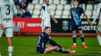 Iago Aspas, lament�ndose en el Albacete-Celta.