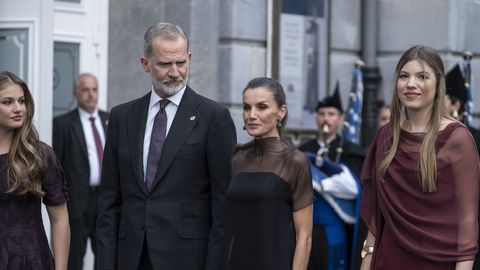 Llegada a la entrega de los Premios Princesa de Asturias 2025