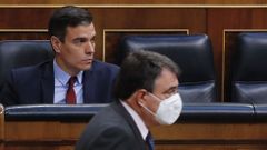 Pedro Snchez y Aitor Esteban, en el Congreso