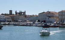 La tranquila Isla de R� espera a la selecci�n espa�ola