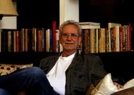Jaime Ch�varri, realizador de t�tulos como �El desencanto�, en su casa de Madrid.