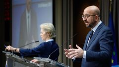 Charles Michel y Von der Leyen, en la rueda de prensa tras el �litmo dia de cumbre europea