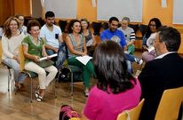 El Pazo da Cultura acogi� ayer la primera reuni�n de los voluntarios del festival. 