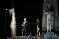 Cu��a se encarg� del chupinazo sobre la estatua de Loriga tras leer Celso Fern�ndez el preg�n. 