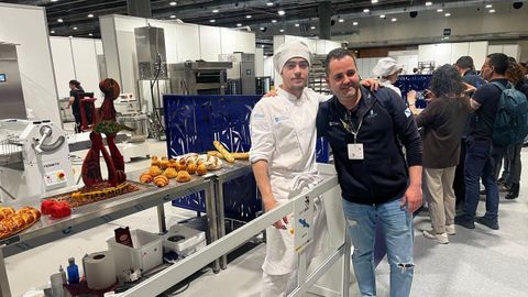 Mateo Lema (izquierda) comenzar� a trabajar en el famoso restaurante Culler de Pau. 