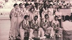 Plantilla del Breog�n de la temporada 1984-85, en la que el equipo regres� a la primera categor�a  por la puerta grande: acab� s�ptimo en la segunda fase y super� una eliminatoria por el t�tulo