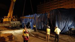 Retirada del tren siniestrado en O Porri�o