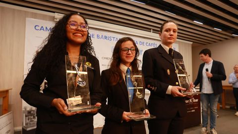 Sara Sof�a �lvarez, Giordana Portela y Rosana Clemente, ganadoras de la cata de caf�s