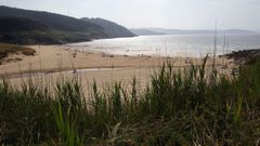 Comenzamos el recorrido por la costa de Xove en la playa de Esteiro