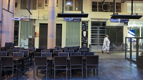 El centro de Lugo, vac�o, hace unos dias