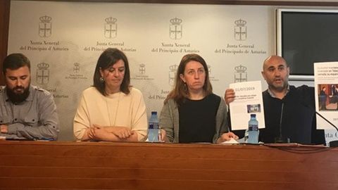 El comit� de Telecable junto a Lorena Gil