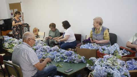 Elaboración de las Alfombras Florales de Ares