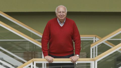 Este ver�n xubilarase da docencia