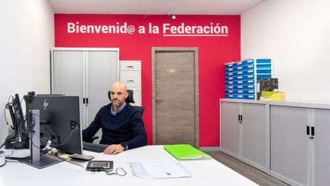 Ivn Velasco, presidente Federacin Asturiana Sindical del Taxi