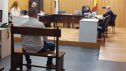 El acusado, durante el juicio en Ourense