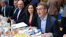 El PP de Madrid volvi� a celebrar anoche su tradicional cena navide�a, en Alcobendas, con cerca de mil invitados y la presencia de Alberto N��ez Feijpo, la presidenta Isabel D�az Ayuso y el vicesecretario de organizaci�n, Miguel Tellado. En el 2020, la cita fue cancelada por el coronavirus. El a�o pasado, en medio de la batalla entre Pablo Casado y Ayuso tambi�n se suspendi�. Ayer, los populares madrile�os se reunieron en torno al nuevo presidente