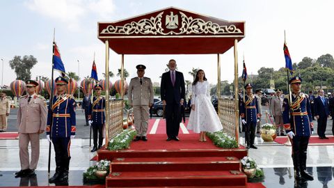 Los reyes durante la recepcin oficial este martes en El Cairo.