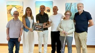 Miembros de Aspas acudieron a Ribeira presentar el espect�culo