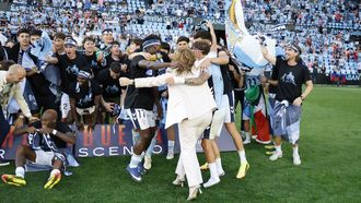 La presidenta del Celta,�Mari�n Mouri�o, durante la celebraci�n del ascenso del Cetla Fortuna a Segunda.