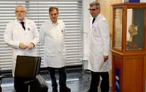 Bello (izquierda) Couselo y Luis Verde presentaron los resultados de dos d�cadas.