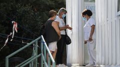 Entrada del centro de salud de O Porri�o