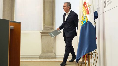 El vicepresidente provincial, Rafa Domnguez, este mircoles en la Diputacin de Pontevedra