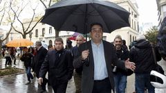 El alcalde de Sabadell, Manuel Bustos, tras conocerse su imputaci�n