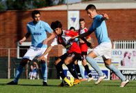 Julio Rey ya se despidi� de sus compa�eros en el Arousa y hoy se vestir� de �periquito�.