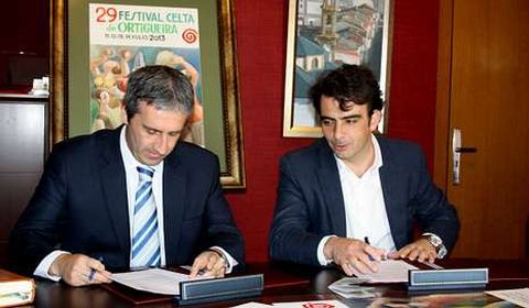 El alcalde y el presidente de la Diputacin firmaron ayer el convenio.