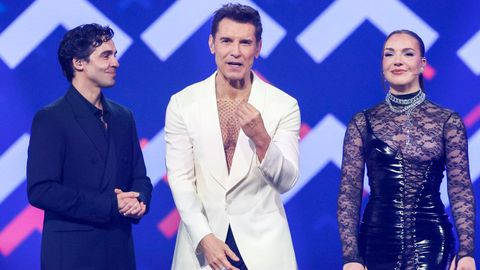 Javier Ambrossi, Jes&uacute;s V&aacute;zquez e In&eacute;s Hernand, presentadores del concurso.