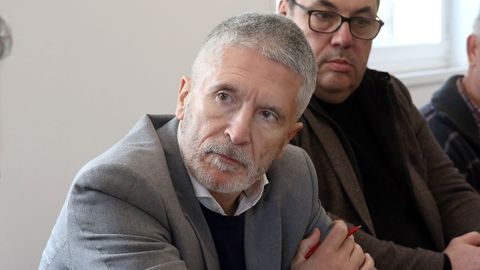 Visita del ministro Grande-Marlaska a la cofrad�a de Noia