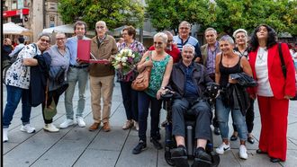 Portu, en silla de ruedas, en una comida homenaje a Lino Castro