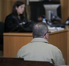 El condenado, en la Audiencia provincial durante el juicio. 