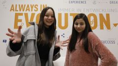 Las alumnas premiadas de Franciscanas, Eldana Palacios y Noa Alonso 