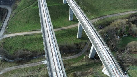 V�as de la Variante de Pajares