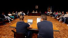 Imagen del pleno en el que se seleccion�, a trav�s de un programa inform�tico, a los integrantes de las mesas electorales de Pontevedra 